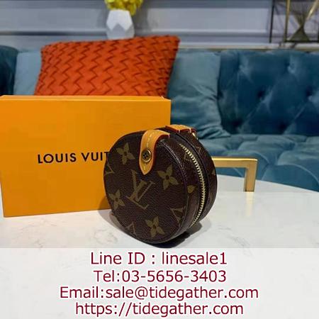 Louis Vuitton 円形ボックス型ベルトバッグ