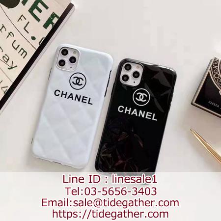 Chanel CCマーク菱形 iphoneイレブン プロカバー