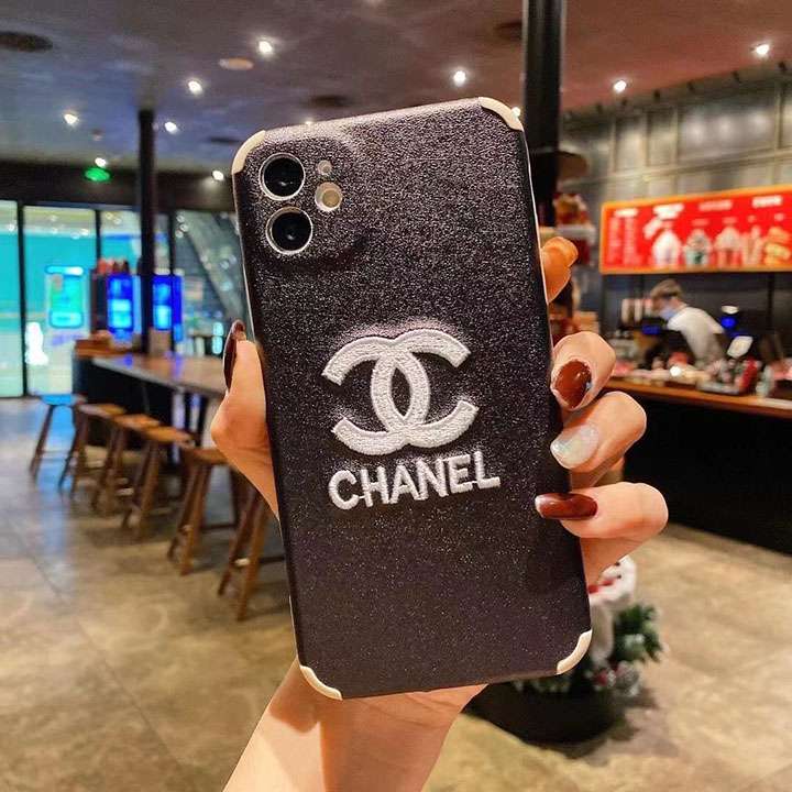 男女兼用 Chanel 人気 iphone12pro maxケース