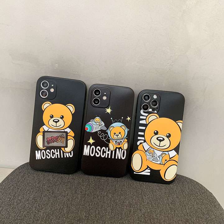 モスキーノ iPhone 11pro max スマホケース シリコン