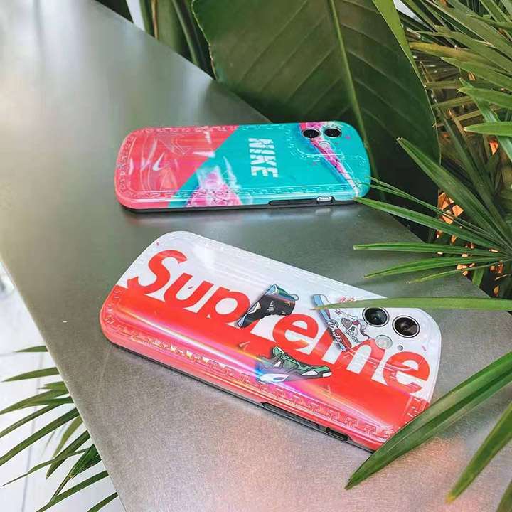 supremeアイフォーン12送料無料保護ケース