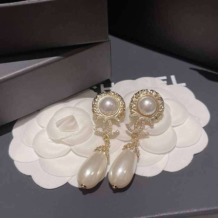 Chanel 珍珠