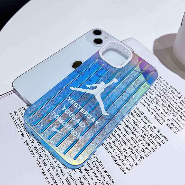 Air JordanケースiPhone 13